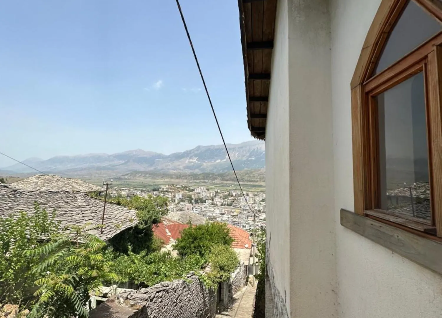 Villa Zeko Gjirokastër 0*,