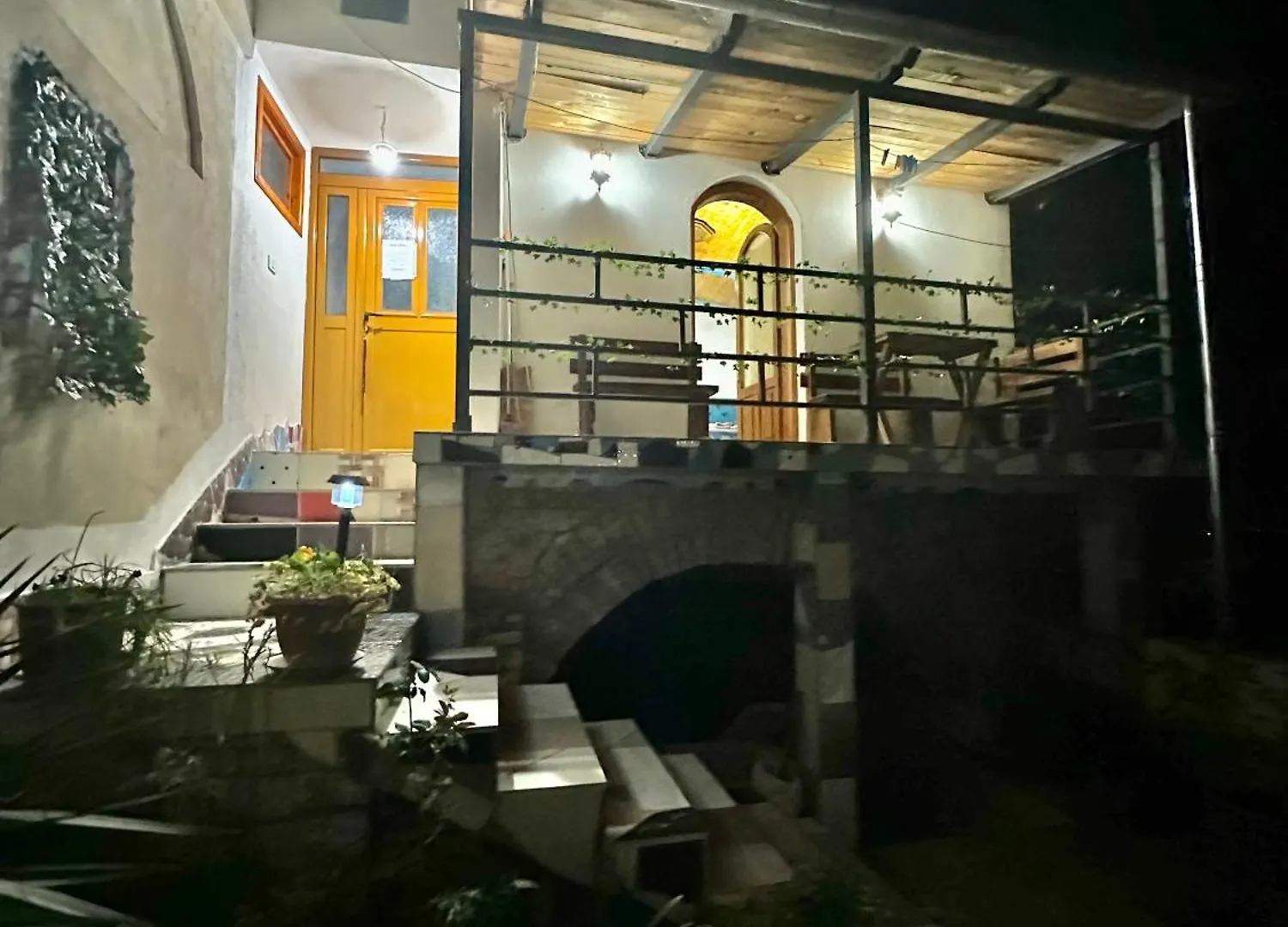 Villa Zeko Gjirokastër Gasthuis